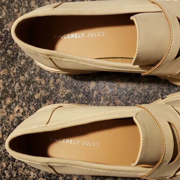 Sincerely Jules Platform Shoe - Picture 6 of 11